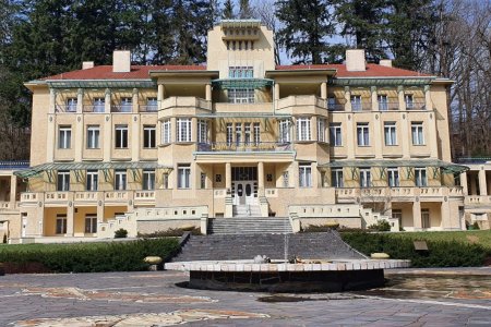 V lázeňském areálu vrcholí přípravy na novou sezonu. Foto: Lázně Luhačovice