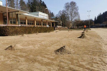 V lázeňském areálu vrcholí přípravy na novou sezonu. Foto: Lázně Luhačovice