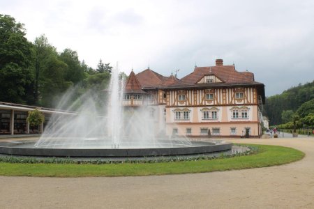 Symbolické svěcení pramenů. Foto: zlin.cz