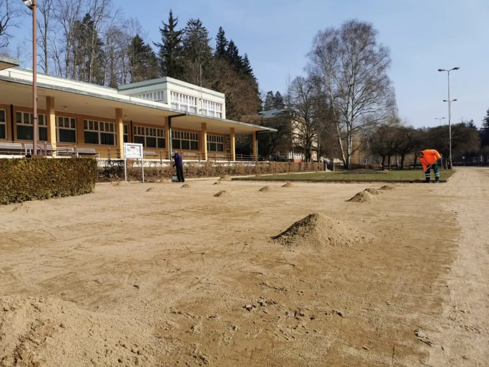 V lázeňském areálu vrcholí přípravy na novou sezonu. Foto: Lázně Luhačovice
