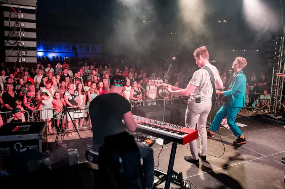 Koncert kapely Nebe. Foto: Korunka Pomáhá (Radovan Šubín)